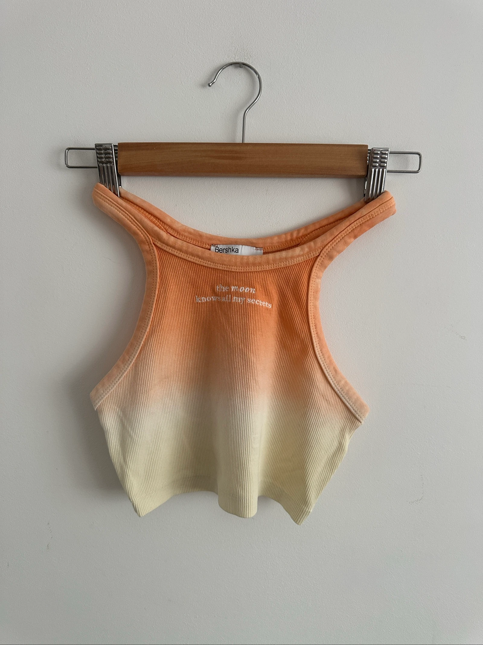 Top Crop Degradado Bershka Naranja XS - Bordado "The Moon"